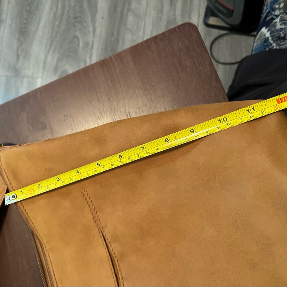 Universal Thread Purse - Picture 9 of 12